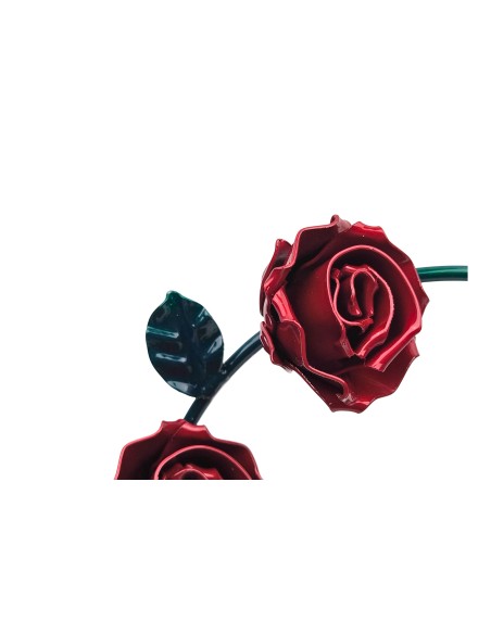 Corona de 6 rosas rojas de forja con soporte